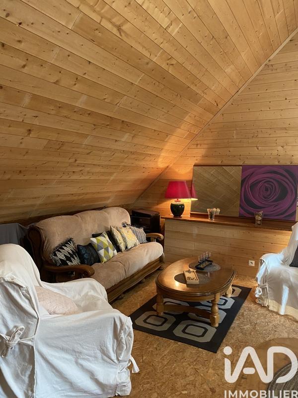 Maison - 166 m² - 9 pièces