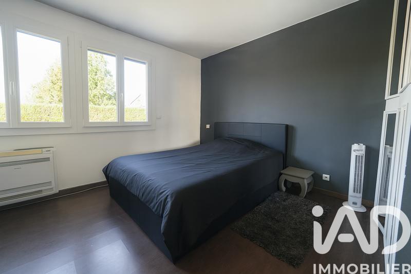 Maison - 230 m² - 8 pièces