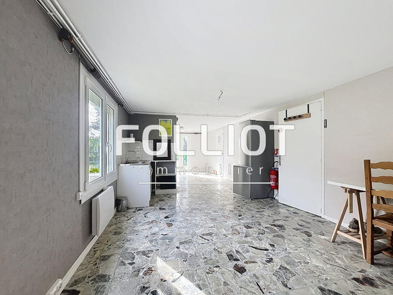 Maison - 205 m² - 10 pièces