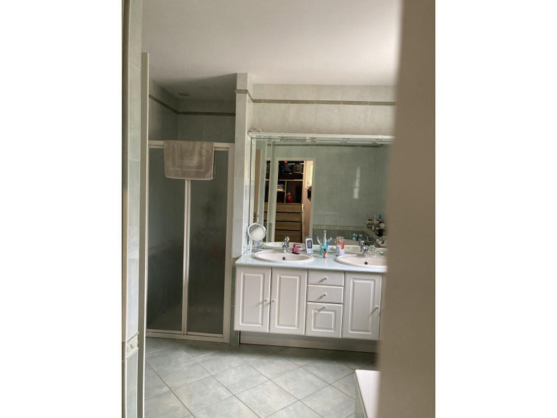 Maison - 163 m² - 8 pièces