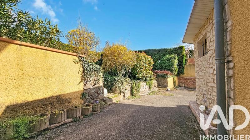 Maison - 194 m² - 9 pièces