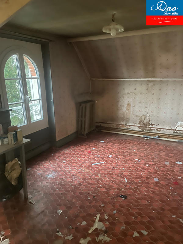 Maison - 97 m² - 5 pièces