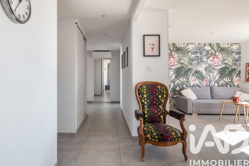 Appartement - 94 m² - 5 pièces