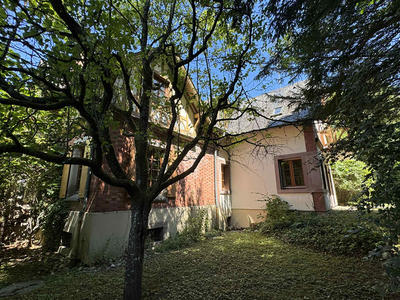 Maison - 193 m² - 7 pièces