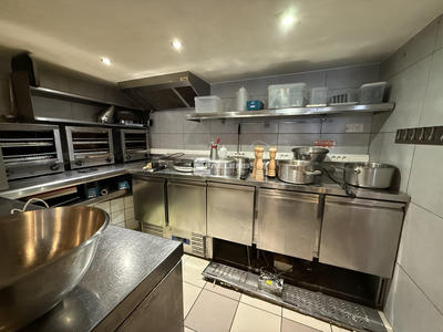 Local commercial - 188 m²