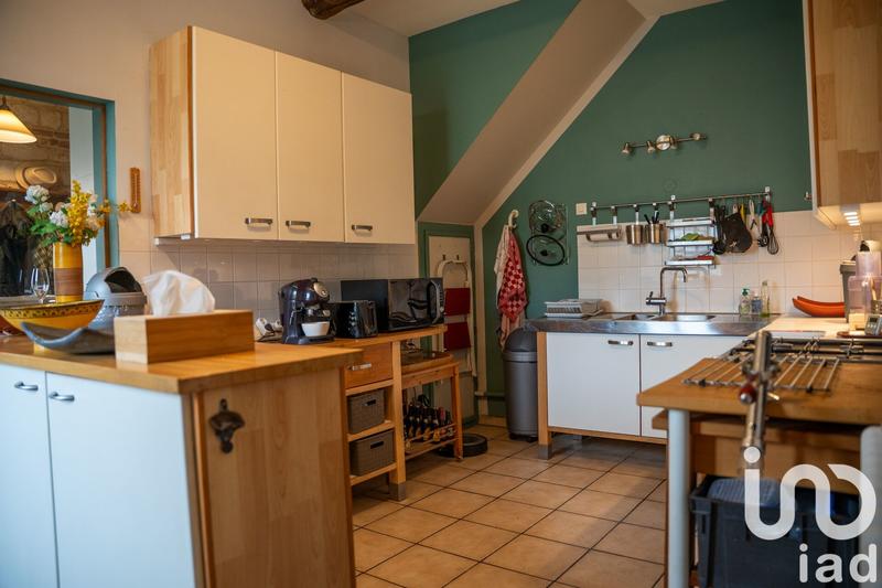 Maison - 242 m² - 11 pièces