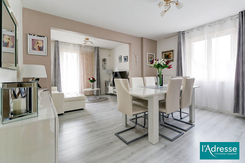 Maison - 109 m² - 6 pièces