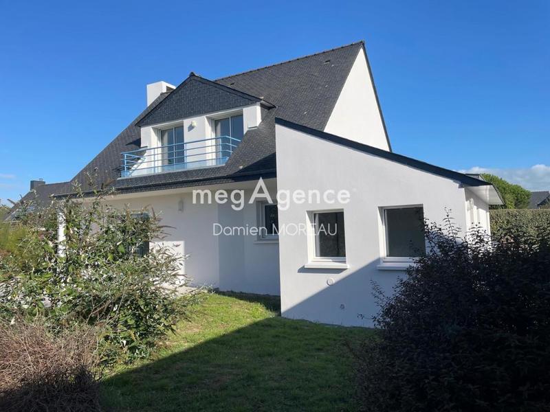 Maison - 99 m² - 5 pièces
