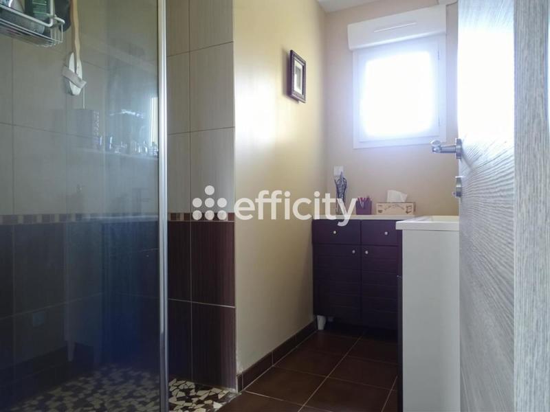 Maison - 139 m² - 6 pièces