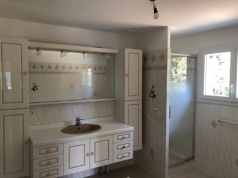 Maison - 205 m² - 7 pièces