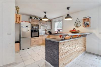 Pavillon - 142 m² - 5 pièces