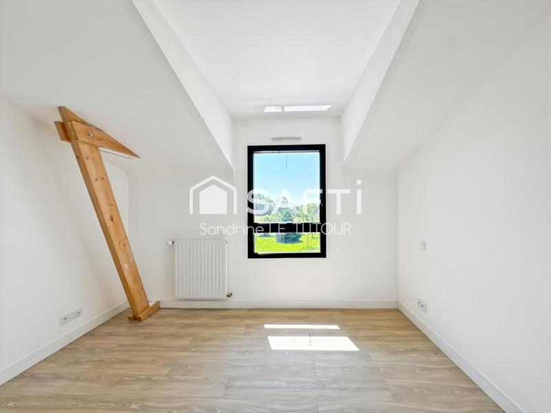 Maison - 285 m² - 7 pièces