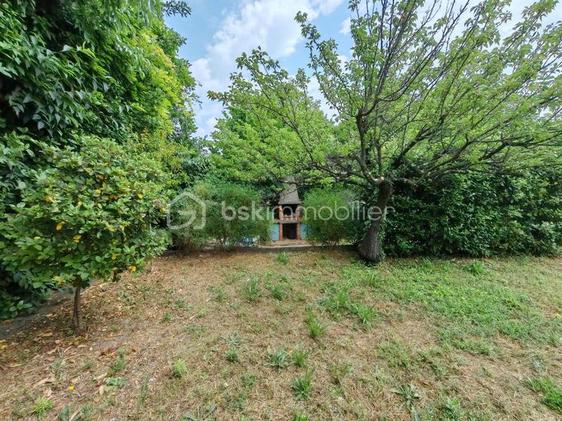 Maison traditionnelle - 205 m² - 10 pièces