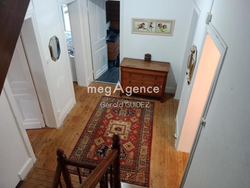 Maison d'architecte - 230 m² - 10 pièces