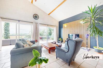 Maison - 162 m² - 6 pièces