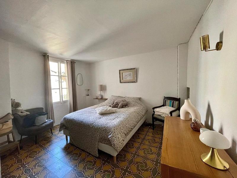 Maison traditionnelle - 105 m² - 5 pièces