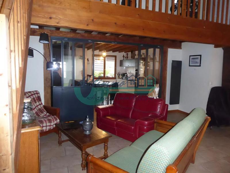 Maison - 130 m² - 6 pièces