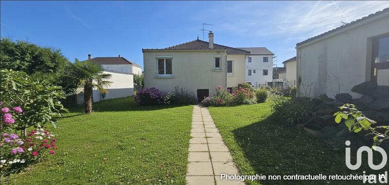 Maison - 90 m² - 5 pièces