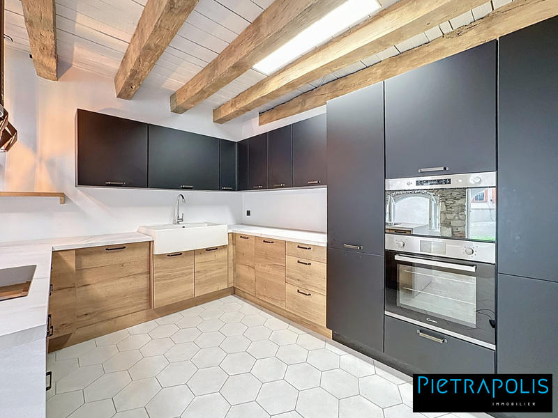 Maison - 136 m² - 5 pièces