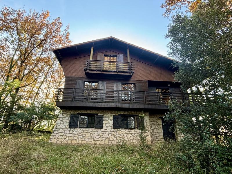 Maison traditionnelle - 115 m² - 4 pièces