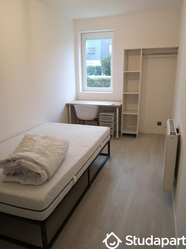 Chambre - 12 m² - 1 pièce