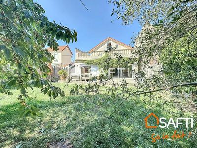 Villa - 200 m² - 8 pièces