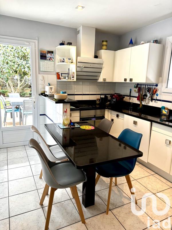 Maison - 162 m² - 7 pièces