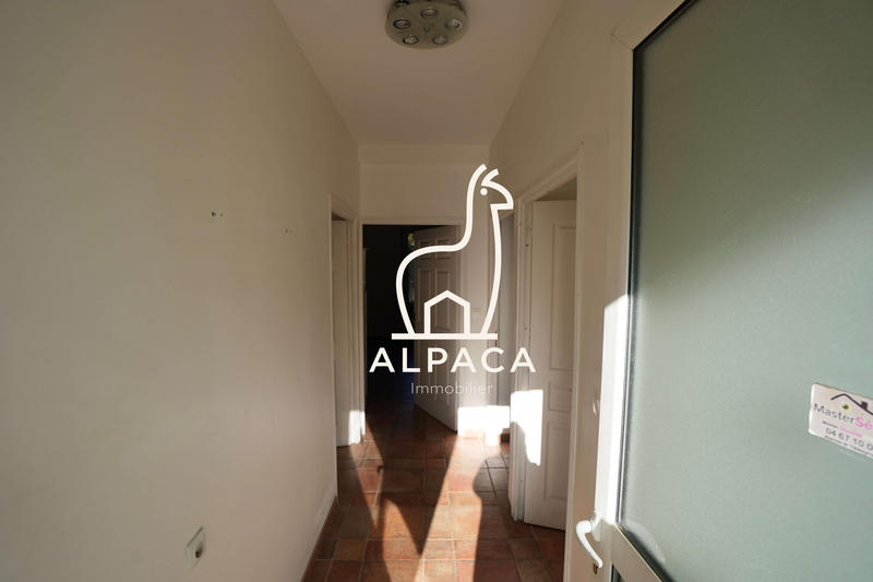 Maison - 185 m² - 10 pièces