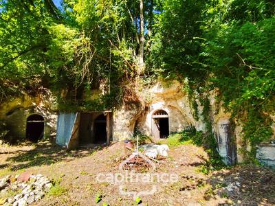 Terrain constructible - 670 m²