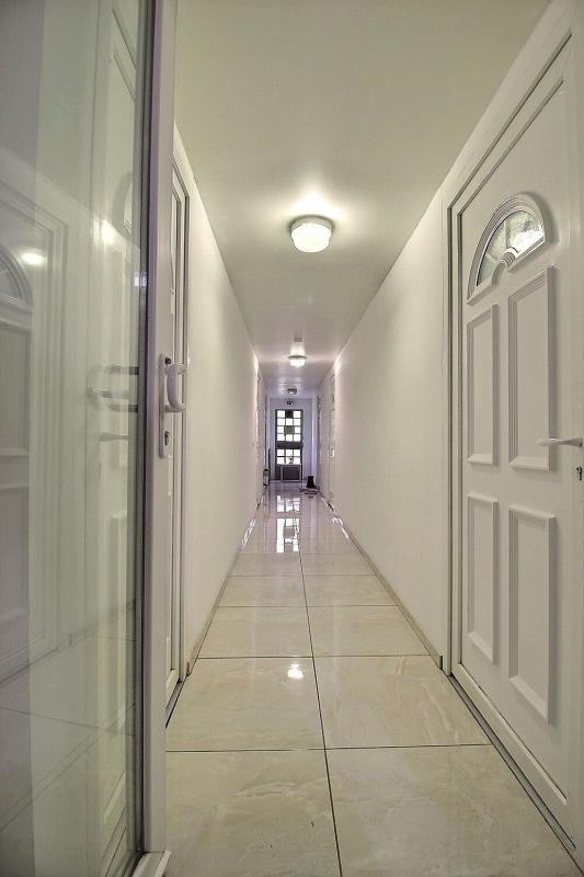 Immeuble - 906 m² - 40 pièces