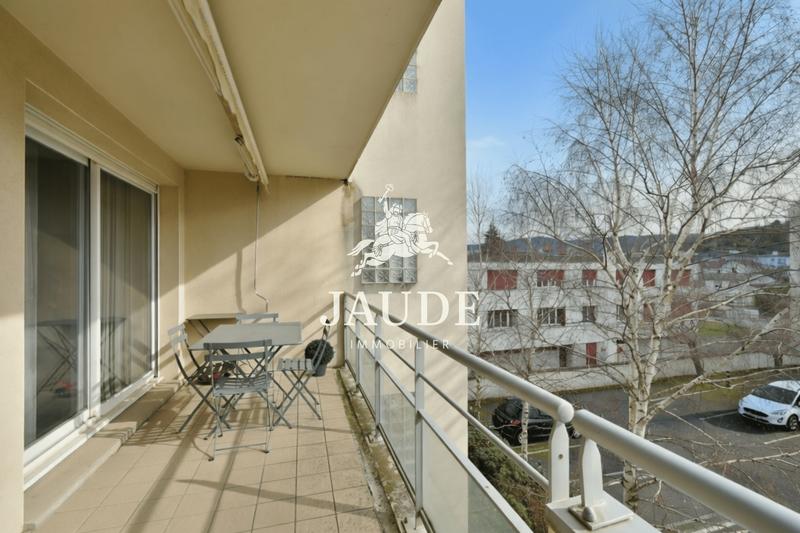 Appartement - 91 m² - 3 pièces