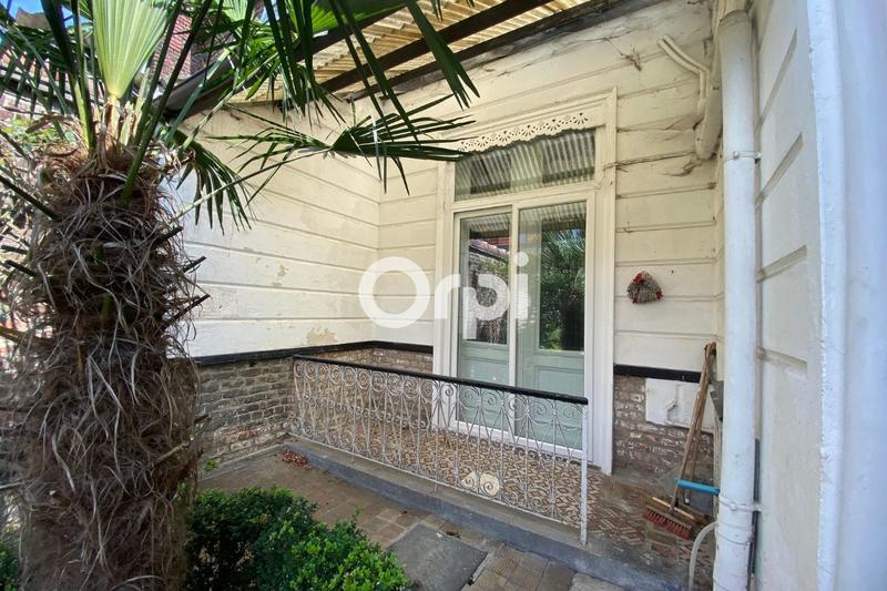 Immeuble - 180 m² - 10 pièces