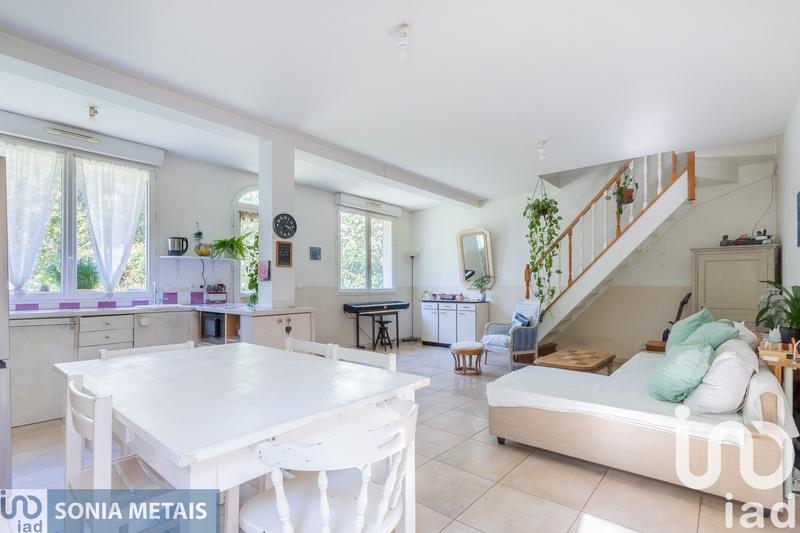 Maison - 100 m² - 6 pièces