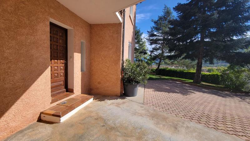 Maison - 166 m² - 7 pièces