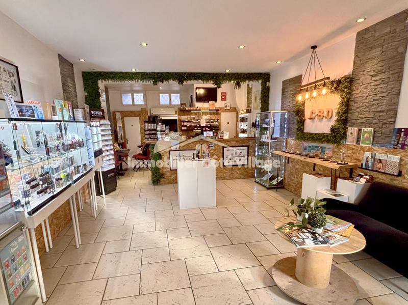 Fonds de commerce - Magasins - 90 m²