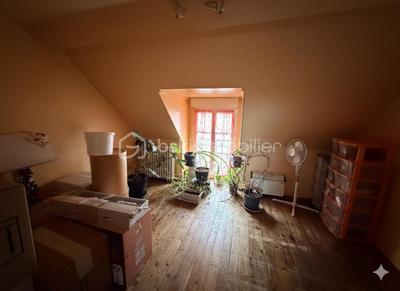 Maison de ville - 155 m² - 7 pièces