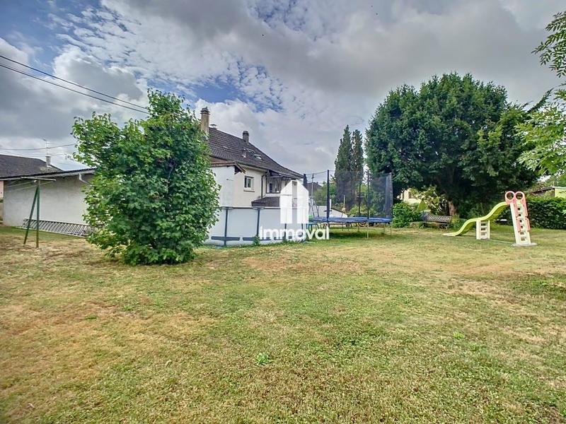 Maison - 97 m² - 5 pièces