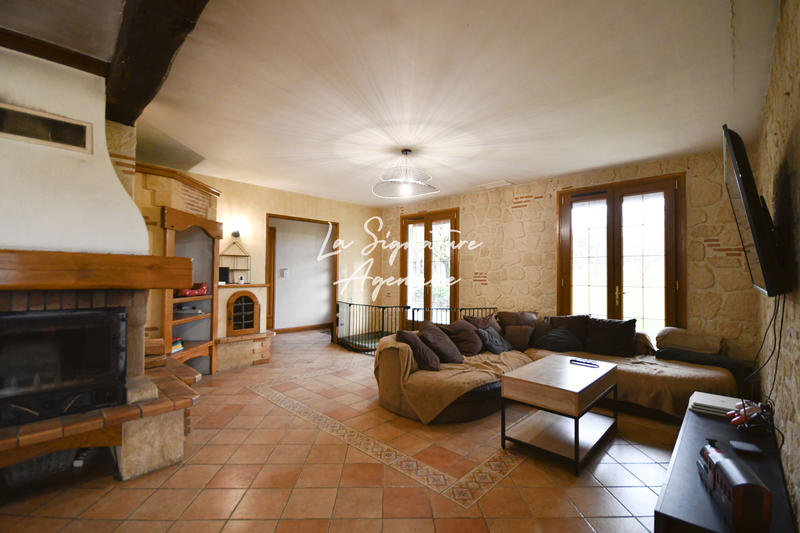 Maison - 167 m² - 5 pièces