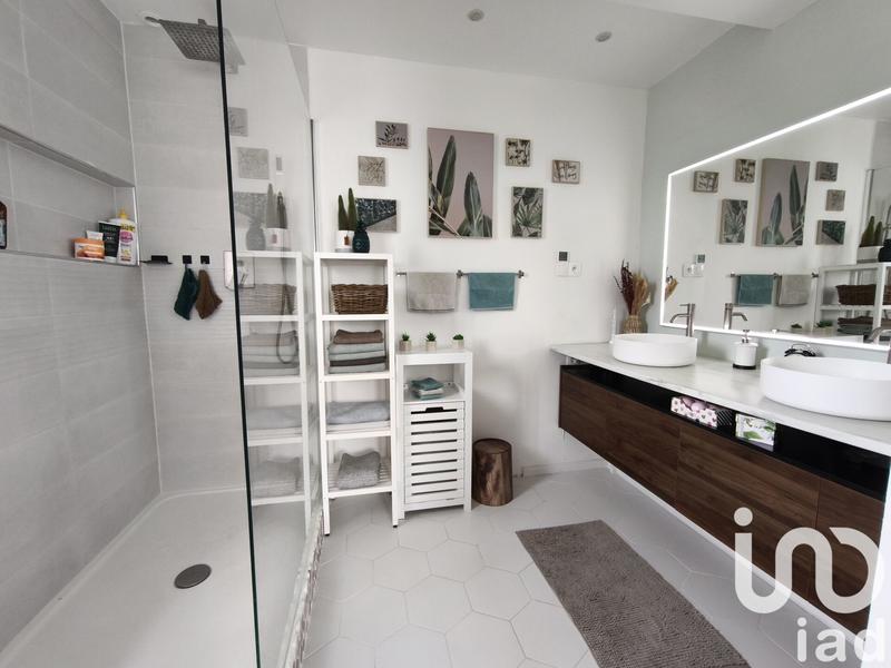 Maison - 147 m² - 6 pièces