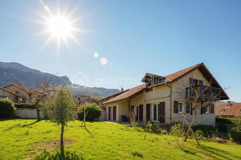 Maison d'architecte - 180 m² - 7 pièces