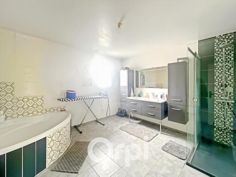 Maison - 147 m² - 5 pièces