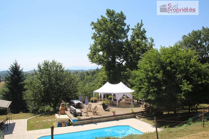 Maison - 104 m² - 4 pièces