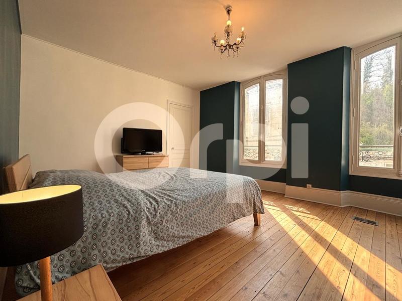 Maison - 162 m² - 4 pièces