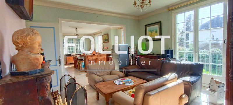 Maison - 185 m² - 6 pièces