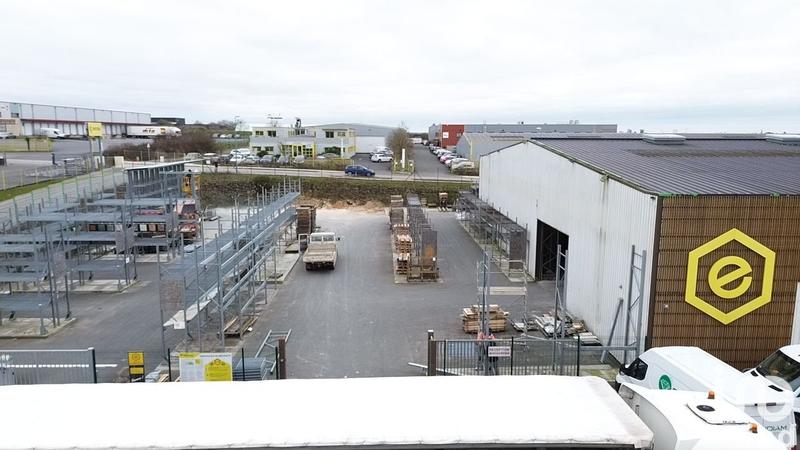 Local commercial - 3 150 m²