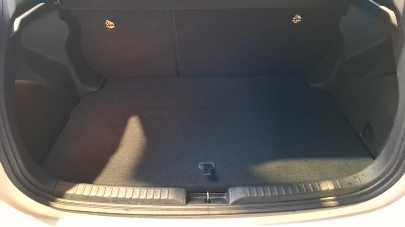 Toyota Yaris Hybride IV 116h Dynamic Business Beyond Zer