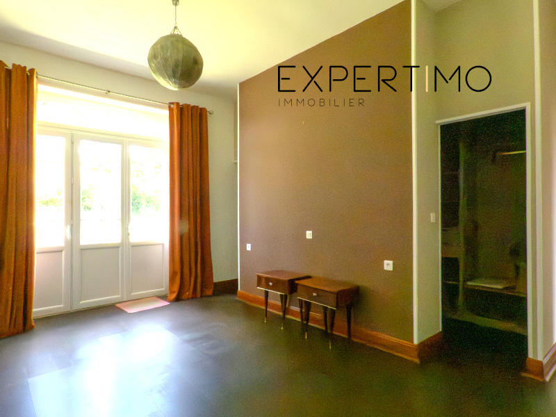 Maison - 172 m² - 6 pièces