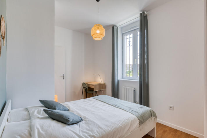 Appartement - 140 m² - 5 pièces