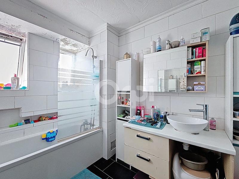 Appartement - 89 m² - 4 pièces