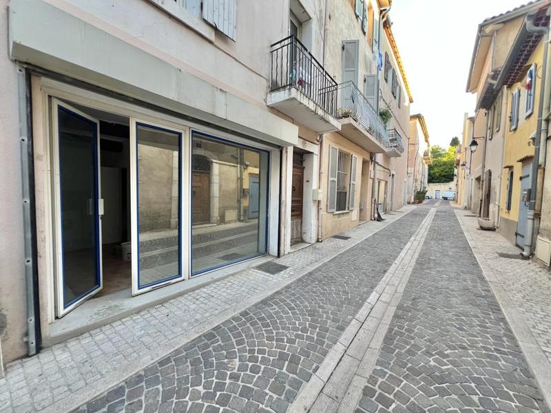 Local commercial - 23 m² - 2 pièces